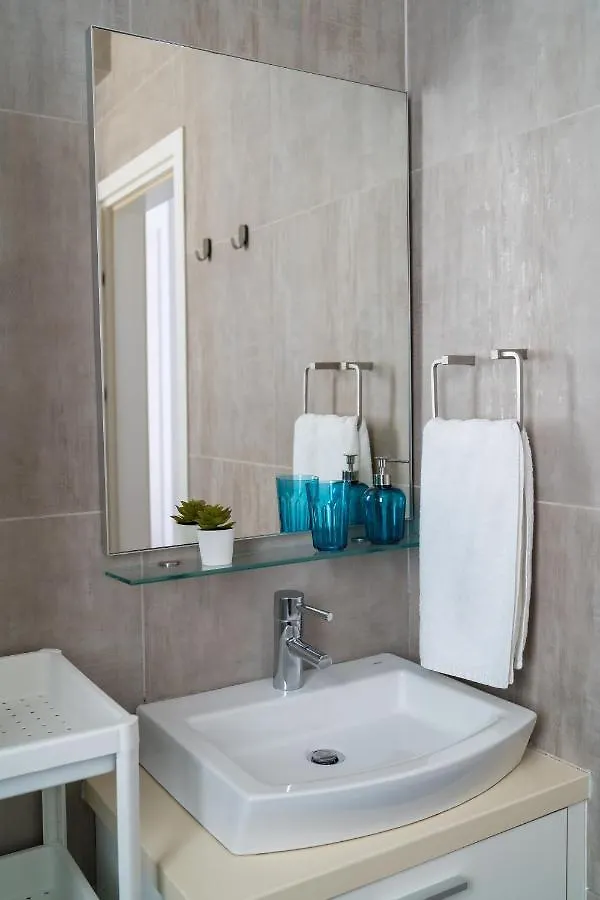 Touch Blue Residences لارنكا